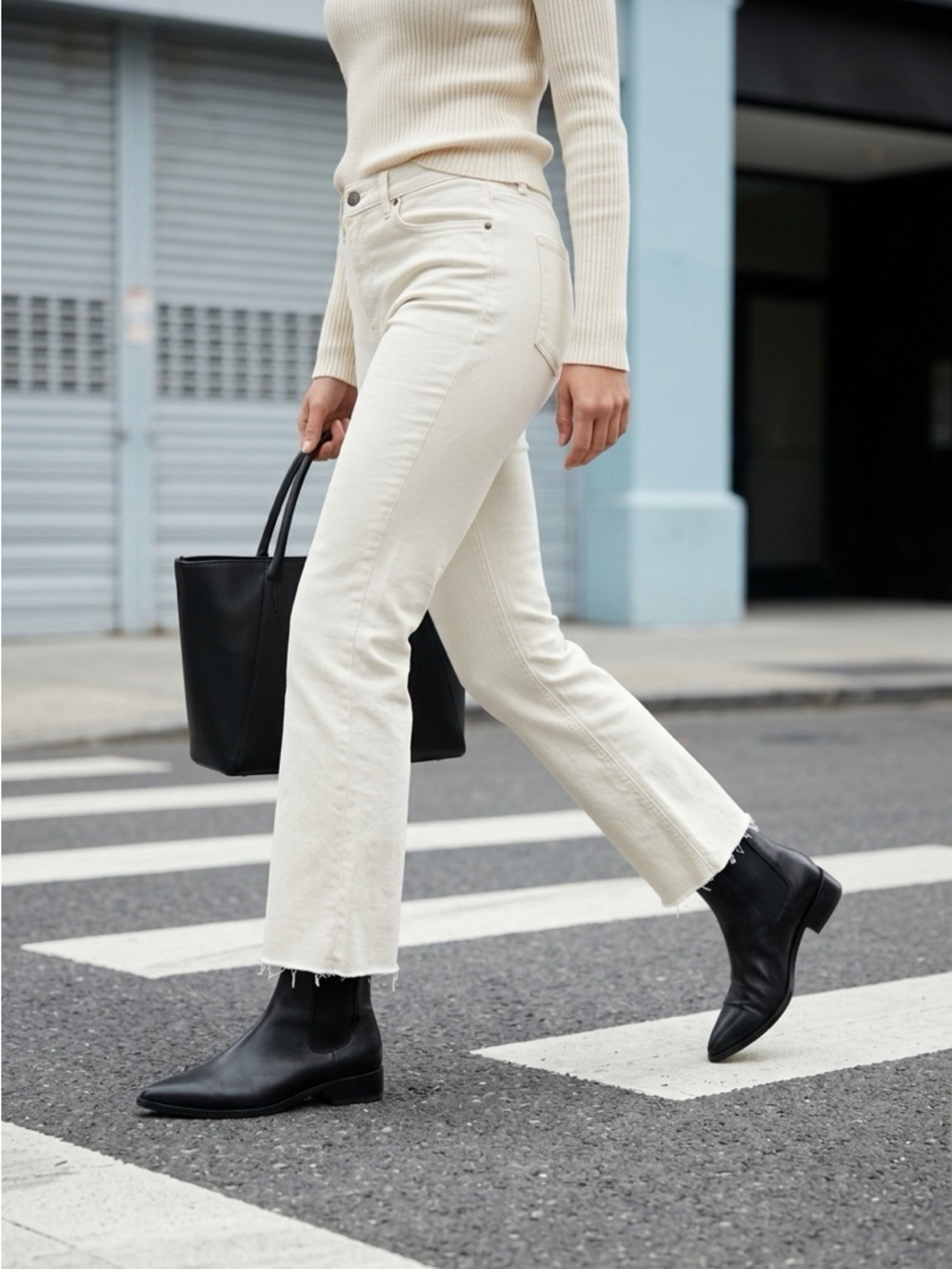 Oat New York White Straight Leg Pants | Classic Denim Style (Size 8/29)